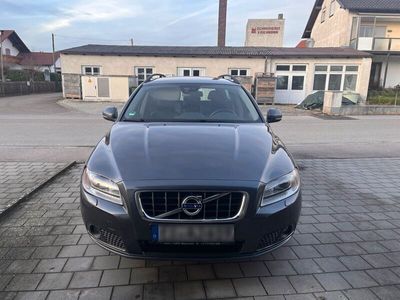 gebraucht Volvo V70 D3 Summum