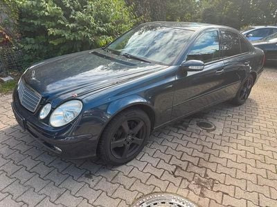 Mercedes E240