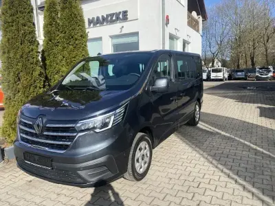 Gebraucht Renault Trafic Evolution 150 PS (110 kW) 2024 Kometengrau metallic Van / Kleinbus