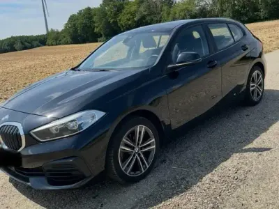 Gebraucht BMW 118 Advantage 140 PS (102 kW) 2020 Schwarz Kleinwagen