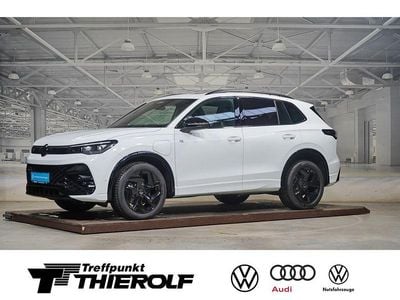 Pure white Gebraucht 2025 VW Tiguan R-line SUV | 51.880 € (Fairer Preis)