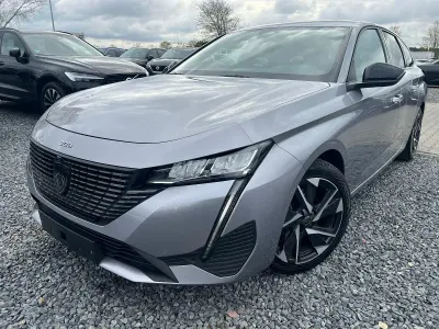 Gebraucht Peugeot 308 SW Allure 131 PS (96 kW) 2022 Grau Kombi