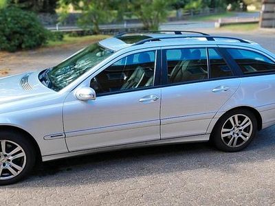 Mercedes C200