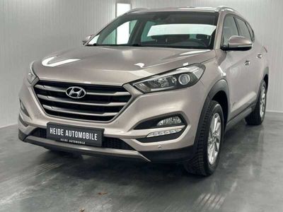 gebraucht Hyundai Tucson blue Intro Edition 2WD AHK Kamera Navi