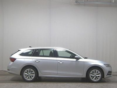 Gebraucht Skoda Octavia Style 116 PS (85 kW) 2022 Silber Kombi
