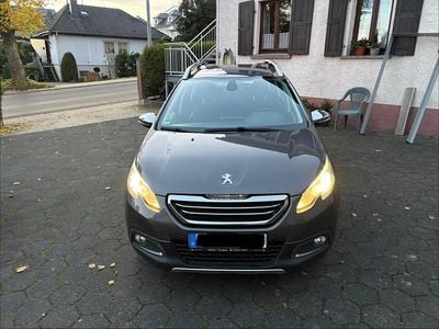 Grau Gebraucht 2014 Peugeot 2008 SUV | 6.500 € (Fairer Preis)