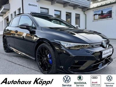 Neu VW Golf VIII R 333 PS (244 kW) 2026 Schwarz Limousine