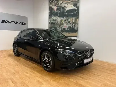 Gebraucht Mercedes A250 AMG line 163 PS (119 kW) 2025 Kosmosschwarz  metalliclack Limousine