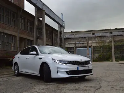 Gebraucht Kia Optima Spirit 141 PS (103 kW) 2016 Weiß Limousine
