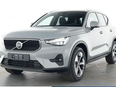 Gebraucht Volvo XC40 Core 163 PS (119 kW) 2025 Grau SUV