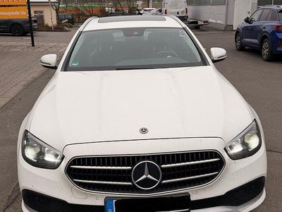 Weiß Gebraucht 2021 Mercedes E300 Limousine | 28.999 € (Fairer Preis)