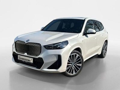 Używany BMW iX1 Comfort Edition 230 kW (313 KM) 2025 Czarny SUV