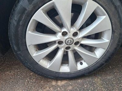 Weiß Gebraucht 2015 Opel Mokka Color Edition SUV | 9.600 € (Etwas zu teuer)