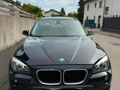 Gebraucht BMW X1 143 PS (105 kW) 2015 Schwarz SUV