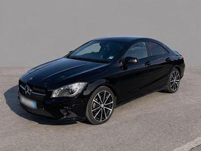 Gebraucht Mercedes CLA200 156 PS (114 kW) 2014 Schwarz Limousine
