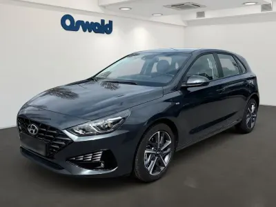 Usata Hyundai i30 Trend 160 CV (117 kW) 2023 Grigio Berlina
