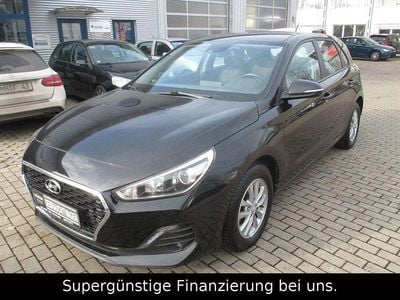 Schwarz Gebraucht 2019 Hyundai i30 Select Limousine | 11.990 € (Guter Preis)