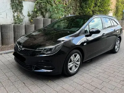 Gebraucht Opel Astra 145 PS (106 kW) 2021 Schwarz Kombi
