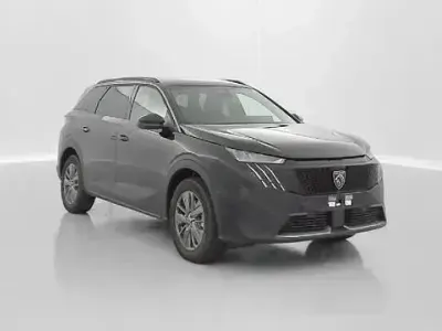 Gebraucht Peugeot 5008 Allure 136 PS (100 kW) 2025 Andere SUV
