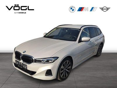 Gebraucht BMW 318 150 PS (110 kW) 2023 Mineralweiß Kombi