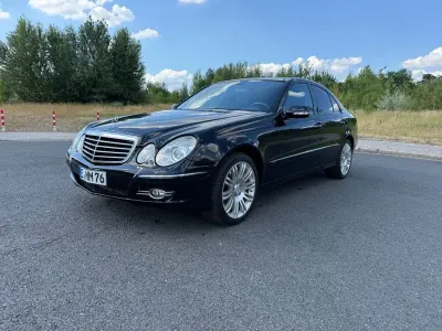 Gebraucht Mercedes E500 Avantgarde 387 PS (284 kW) 2008 Schwarz Limousine