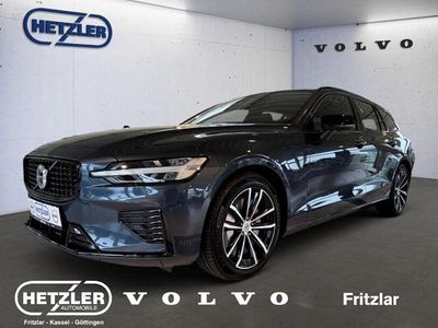 Gebraucht Volvo V60 Plus 398 PS (292 kW) 2024 Denim blue / metallic Kombi