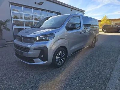 Gebraucht Citroën Spacetourer 177 PS (130 kW) 2025 Grau Van / Kleinbus