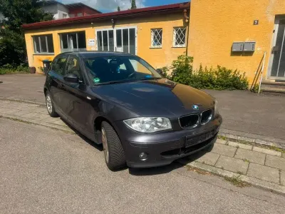 Gebraucht BMW 118 129 PS (94 kW) 2005 Grau Kleinwagen