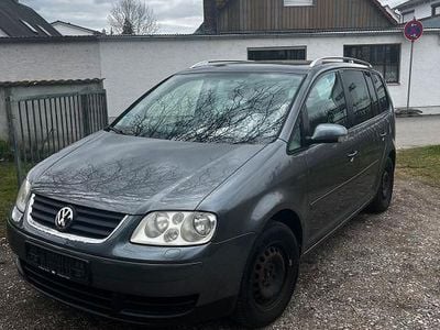 Gebraucht VW Touran Trendline 140 PS (102 kW) 2006 Grau Van / Kleinbus