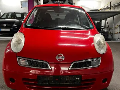 Gebraucht Nissan Micra 65 PS (47 kW) 2010 Rot Kleinwagen