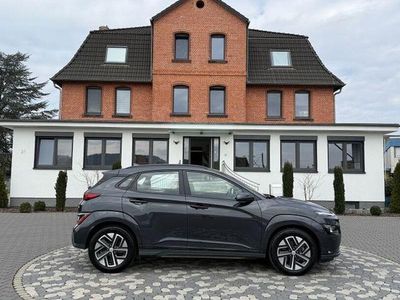 Gebraucht Hyundai Kona Select 100 kW (136 PS) 2022 Grau SUV