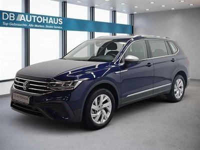 Blau Gebraucht 2024 VW Tiguan Allspace Life SUV | 35.380 € (Guter Preis)