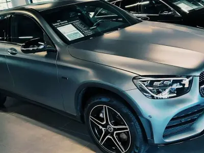 Gebraucht Mercedes GLC300 Exclusive 211 PS (155 kW) 2020 Grau SUV
