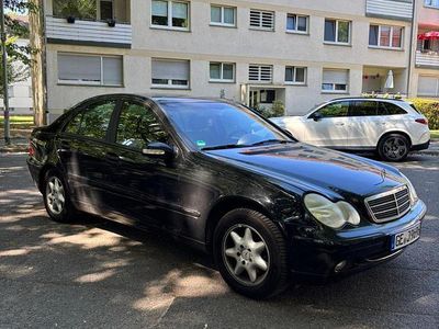 Mercedes C180