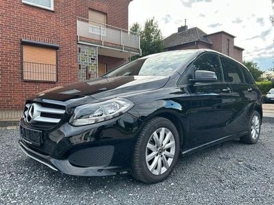 Mercedes B200