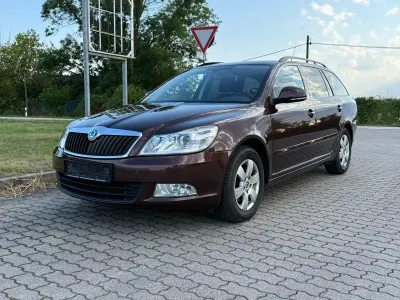 Gebraucht Skoda Octavia Impuls Edition 105 PS (77 kW) 2011 Braun Kombi