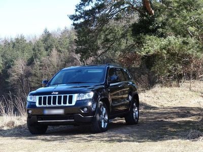 Second-hand Jeep Grand Cherokee Overland 286 CP (210 kW) 2011 Negru SUV