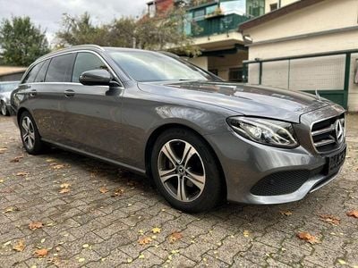 Mercedes E200