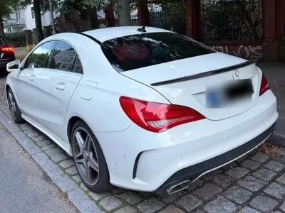 Gebraucht Mercedes CLA200 Style 156 PS (114 kW) 2016 Weiß Limousine