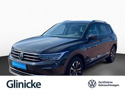 Grau Gebraucht 2021 VW Tiguan United SUV | 24.833 € (Fairer Preis)