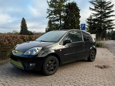 Gebraucht Ford Fiesta Ambiente 70 PS (51 kW) 2007 Schwarz Kleinwagen