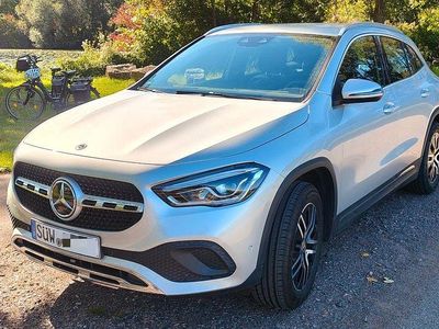 Mercedes GLA220
