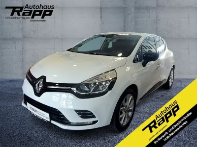 Usado Renault Clio IV Collection 90 HP (66 kW) 2019 Branco Sedan