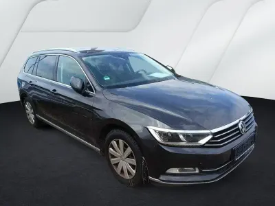 Gebraucht VW Passat Highline 150 PS (110 kW) 2019 Grau Kombi