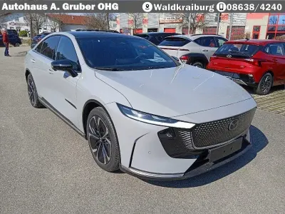 Neu Mazda 6e Takumi-Line 180 kW (245 PS) 2026 Aero gray m Limousine