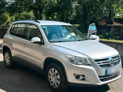 Gebraucht VW Tiguan 150 PS (110 kW) 2009 Grau SUV
