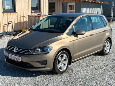 Gebraucht VW Golf Sportsvan 110 PS (80 kW) 2015 Gold Van / Kleinbus