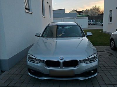 Gebraucht BMW 320 Advantage 163 PS (119 kW) 2018 Silber Kombi