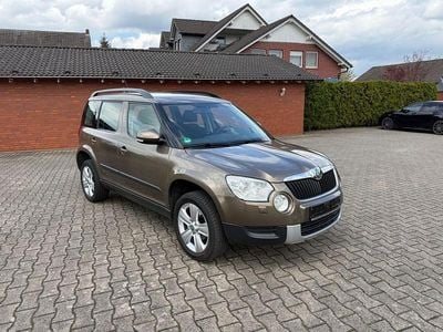 Usata Skoda Yeti Elegance 110 CV (80 kW) 2012 Marrone SUV