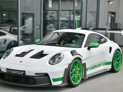 Gebraucht Porsche 911 GT3 RS Performance Package 525 PS (386 kW) 2023 Weiß Coupé